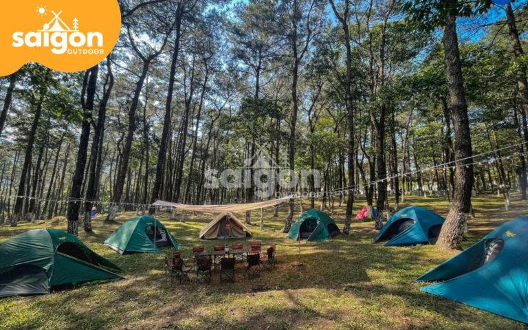 Cắm trại trên những ngọn đồi, sườn núi