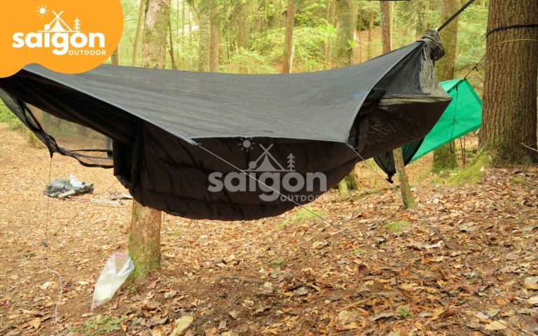 Cắm trại với võng là gì?