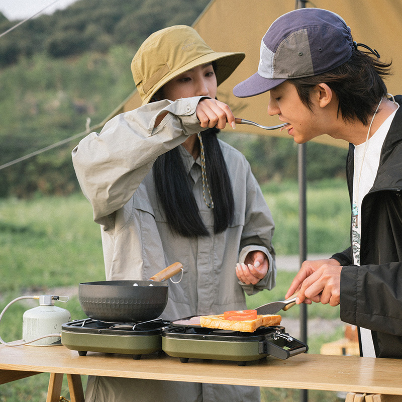 Bếp Gas Cắm Trại Ngoài Trời, thiết kế Mini Kiểu Nhện Màu Đen, Dùng Cho Dã Ngoại, Camping NH22RJ003