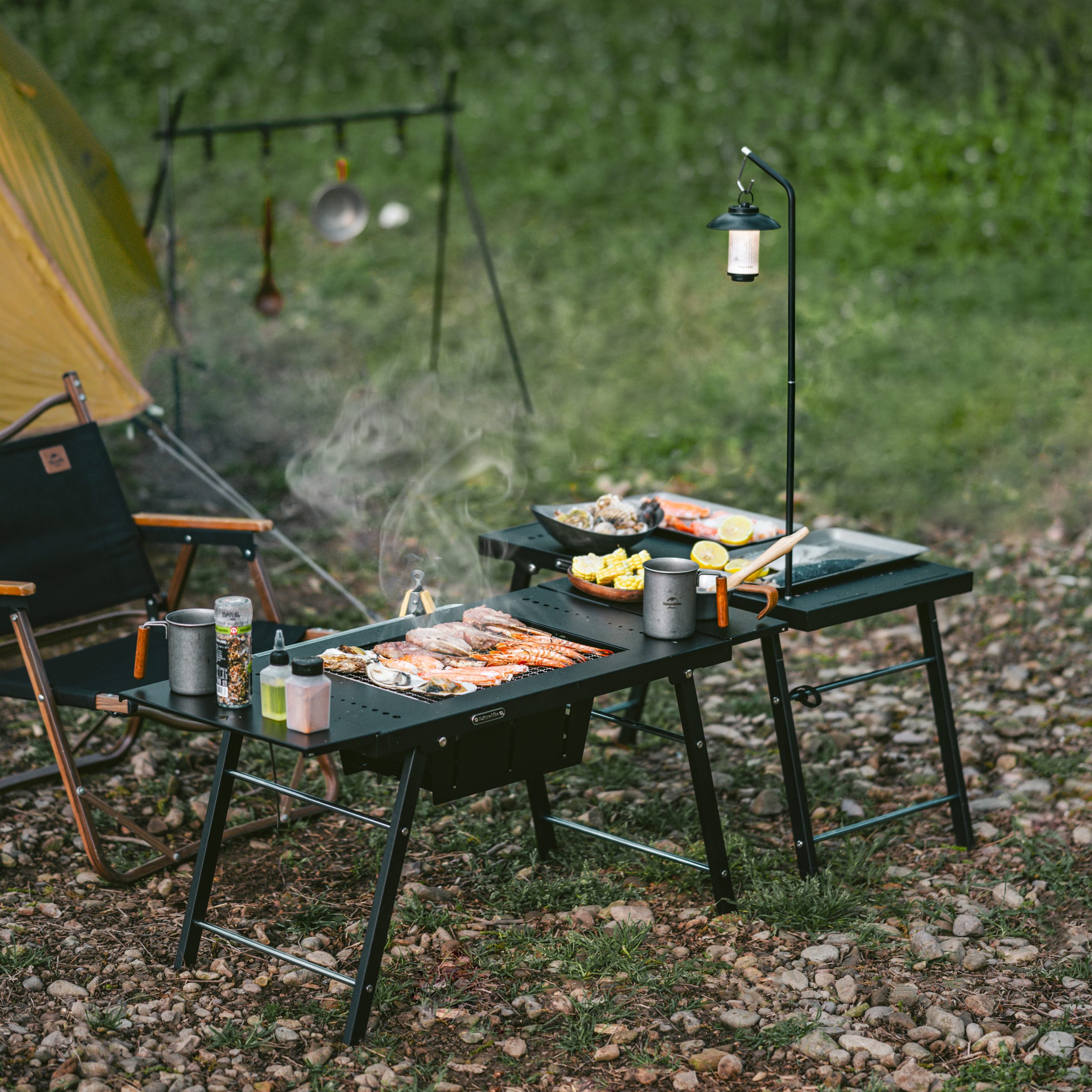 Bàn IGT Naturehike Đa Năng Tích Hợp Bếp Nướng BBQ, Bàn Camping Gấp Gọn Inox 304 Có Thanh Treo Đèn CNK2350CF018