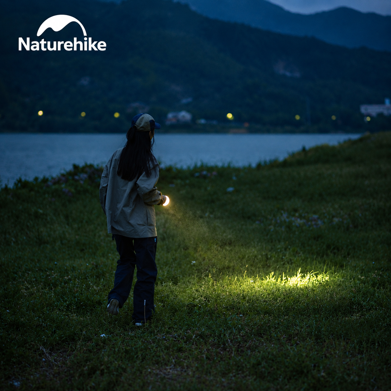 Đèn cắm trại diệt muỗi naturehike – Outdoor mosquito killer lamp | Chiếu sáng & bảo vệ không gian camping NH22ZM005