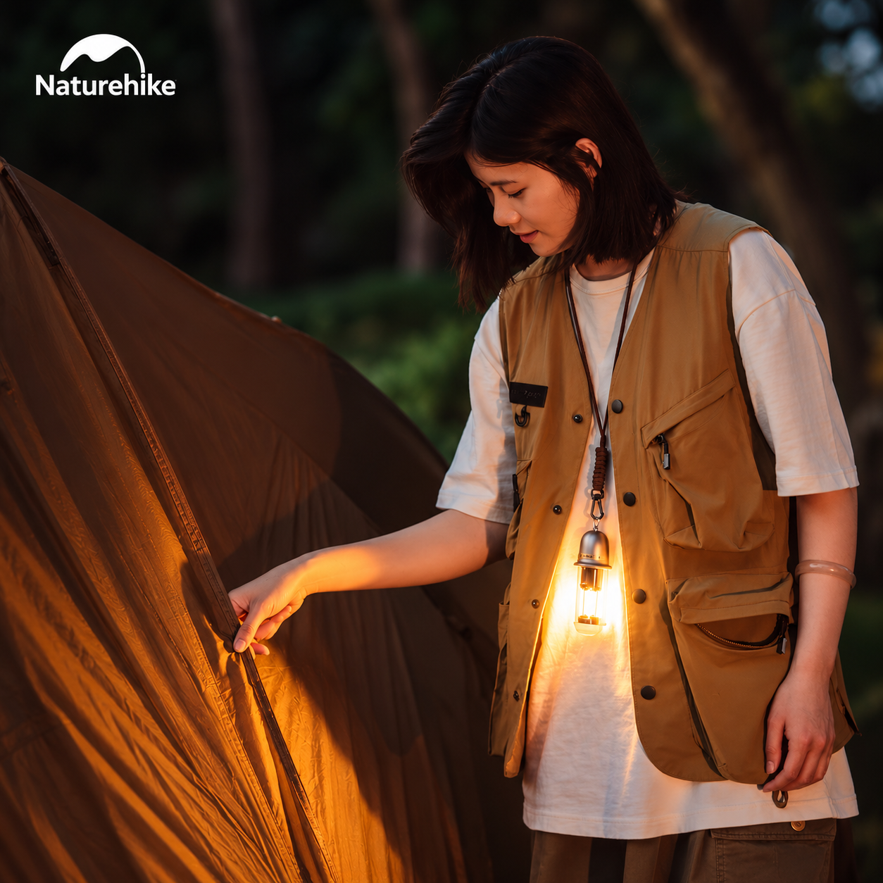 Đèn treo dã ngoại naturehike 2 trong 1 – Đèn camping mini, 2 chế độ sáng, Sạc Type-c CNK2350ZM010