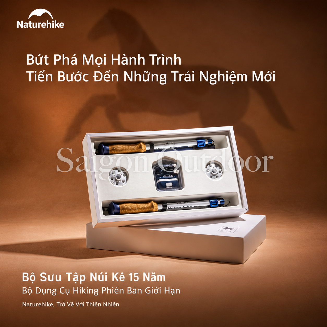 Bộ Gậy Trekking Carbon Naturehike Kỷ Niệm 15 Năm – 2 Gậy Leo Núi 120–135cm Kèm Đèn Đội Đầu CNK2550HY010