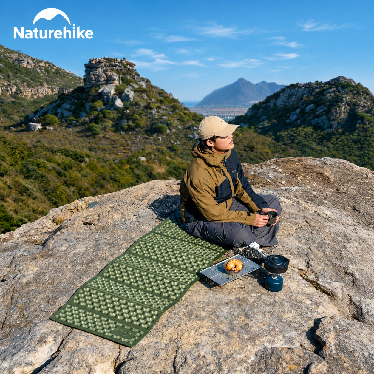 Đệm Tổ Ong Naturehike IXPE Phủ Nhôm – Cách Nhiệt, Gấp Gọn, Siêu Nhẹ CNK2650WS010